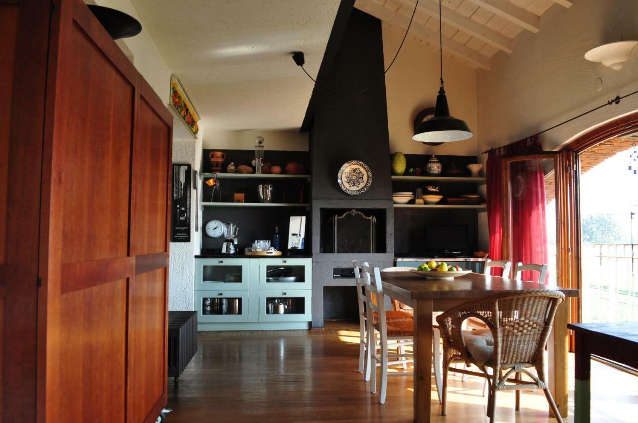 Cascina Radice Bed & Breakfast Arluno ภายนอก รูปภาพ